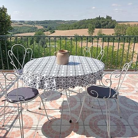 Maison De Village Avec Superbe Vue Cuq  Екстер'єр фото