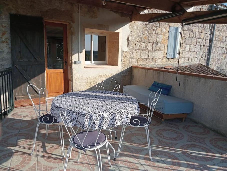 Maison De Village Avec Superbe Vue Cuq  Екстер'єр фото